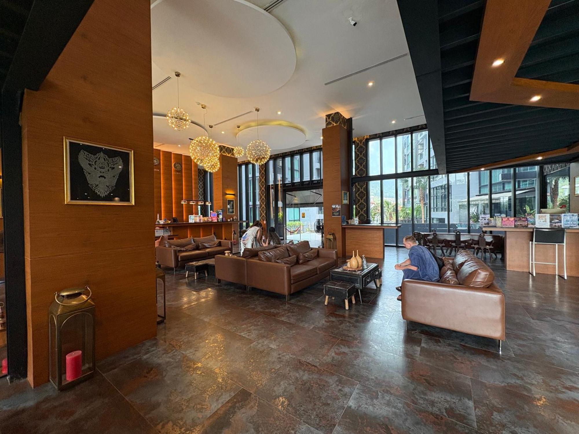 Citygate Beach, Luxury Apartment, 4 Stars Hotel, Phuket Apartment *