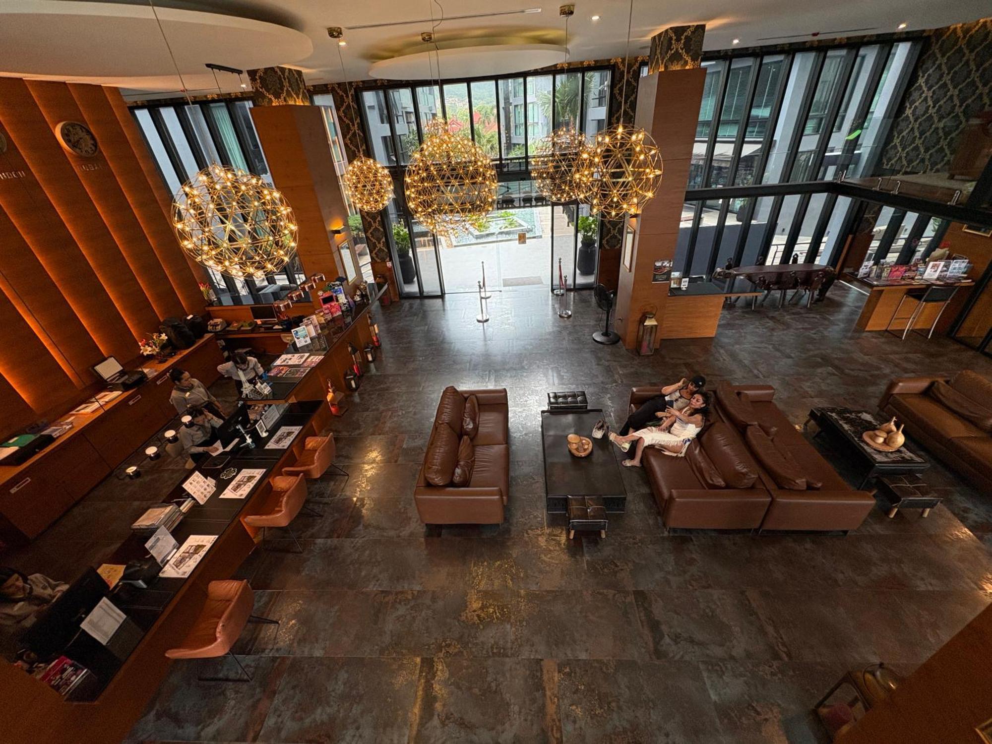 Citygate Beach, Luxury Apartment, 4 Stars Hotel, Phuket Apartment Kamala Beach