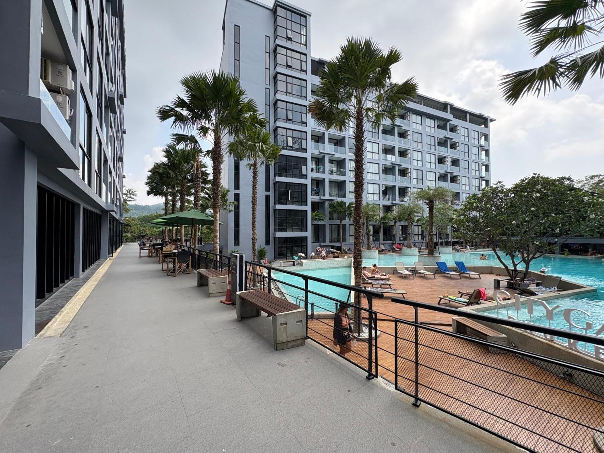Citygate Beach, Luxury Apartment, 4 Stars Hotel, Phuket