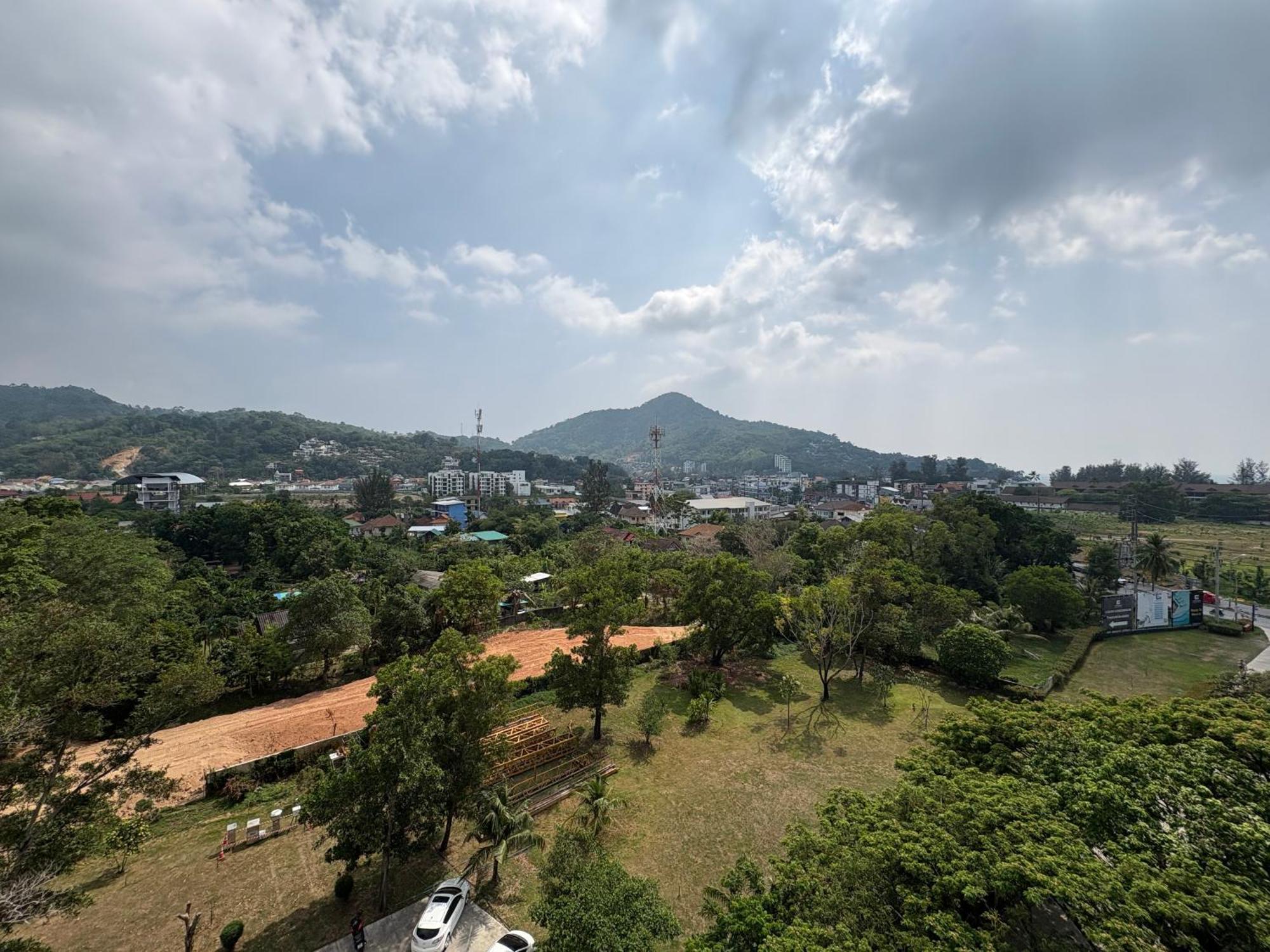 Citygate Beach, Luxury Apartment, 4 Stars Hotel, Phuket Apartment Kamala Beach