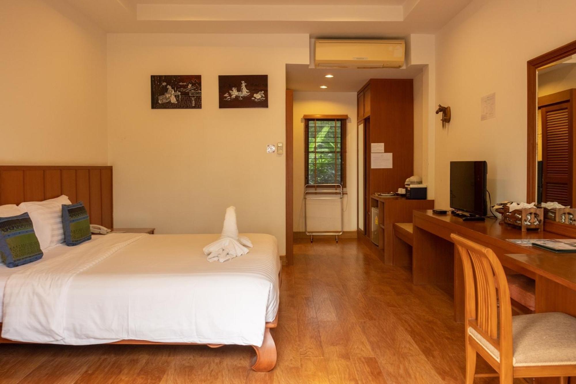 Sailom Bangsaphan Resort