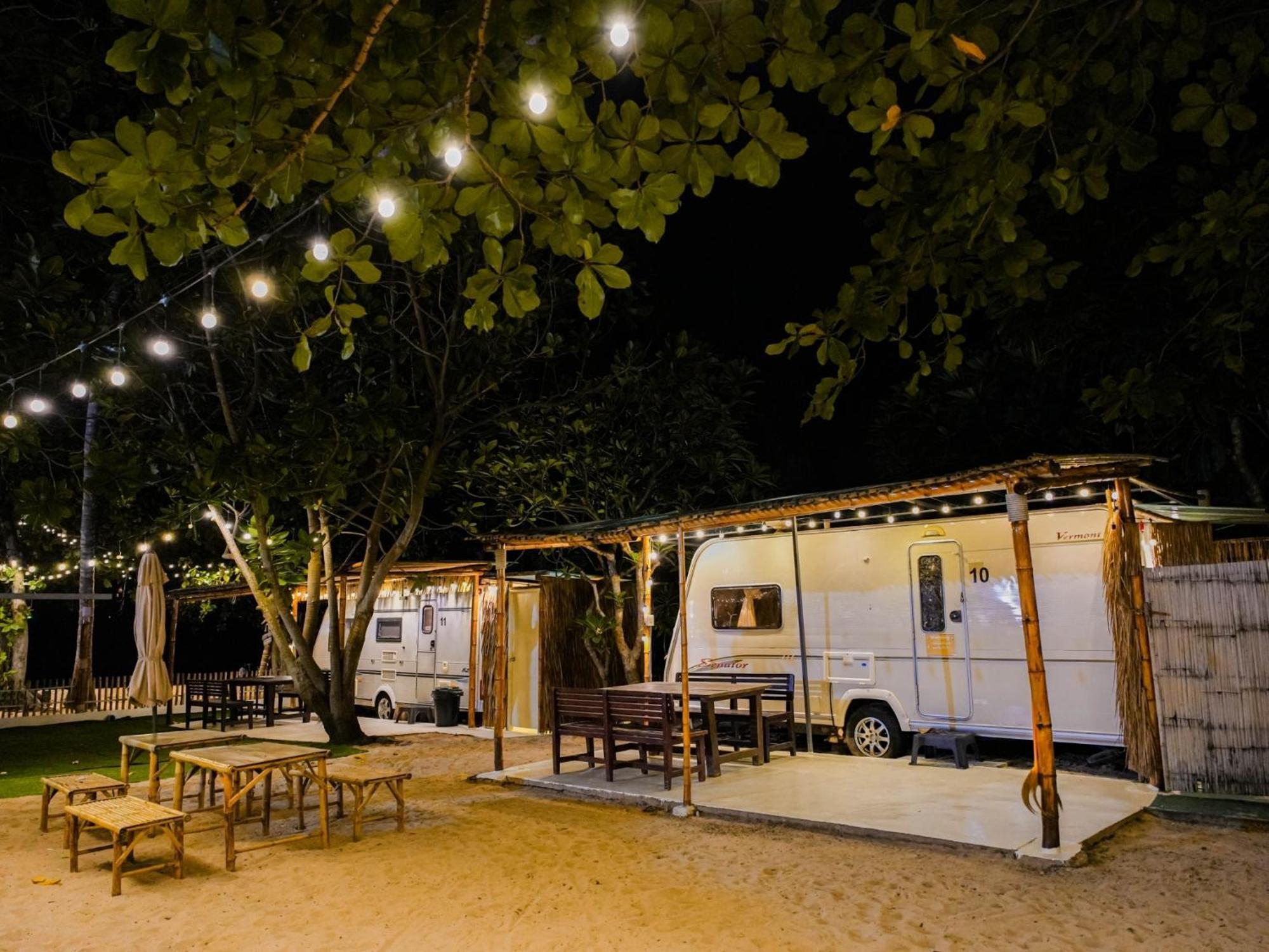 House Camp 3* Na Chom Thian