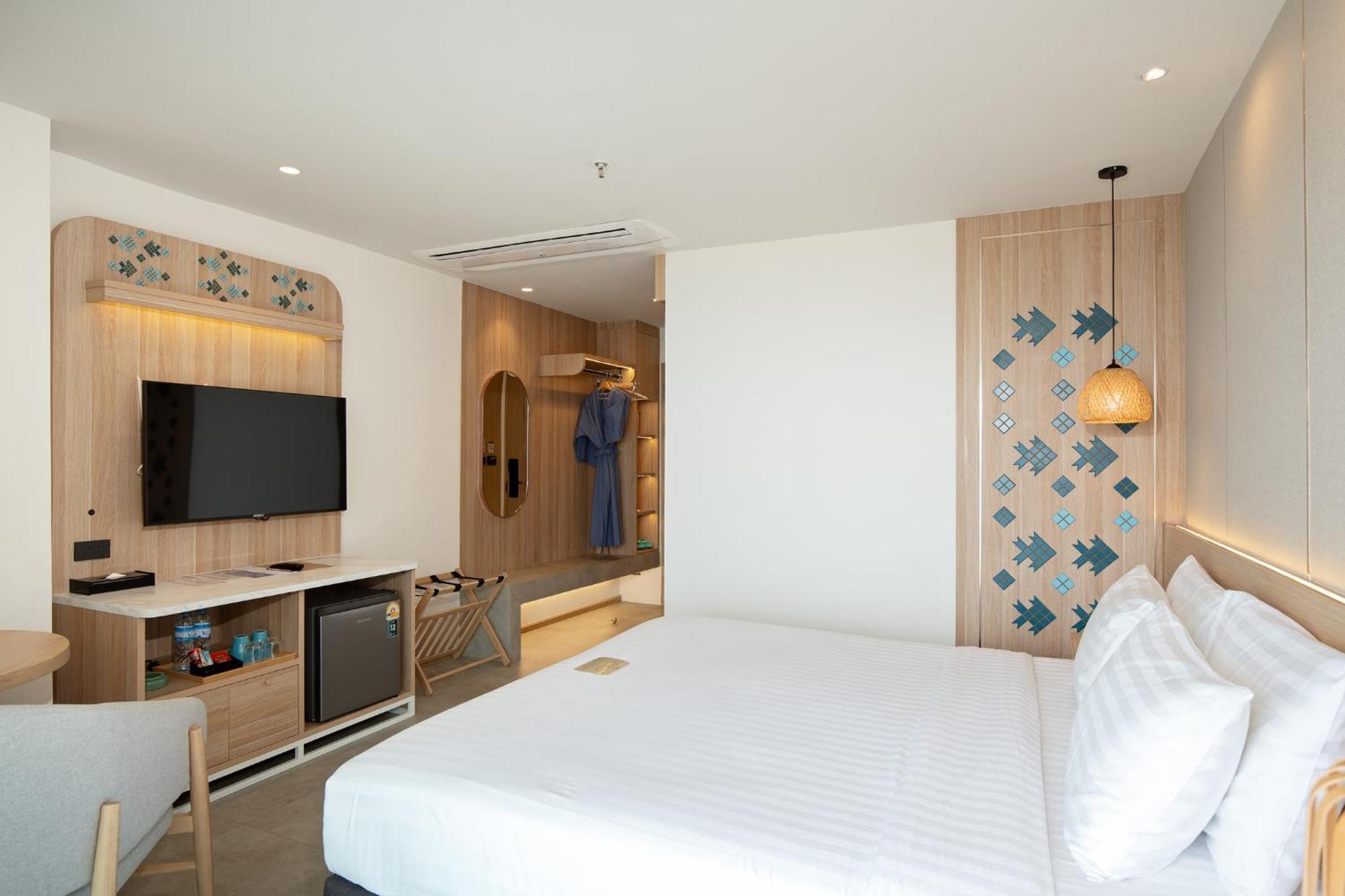 Hotel Thani