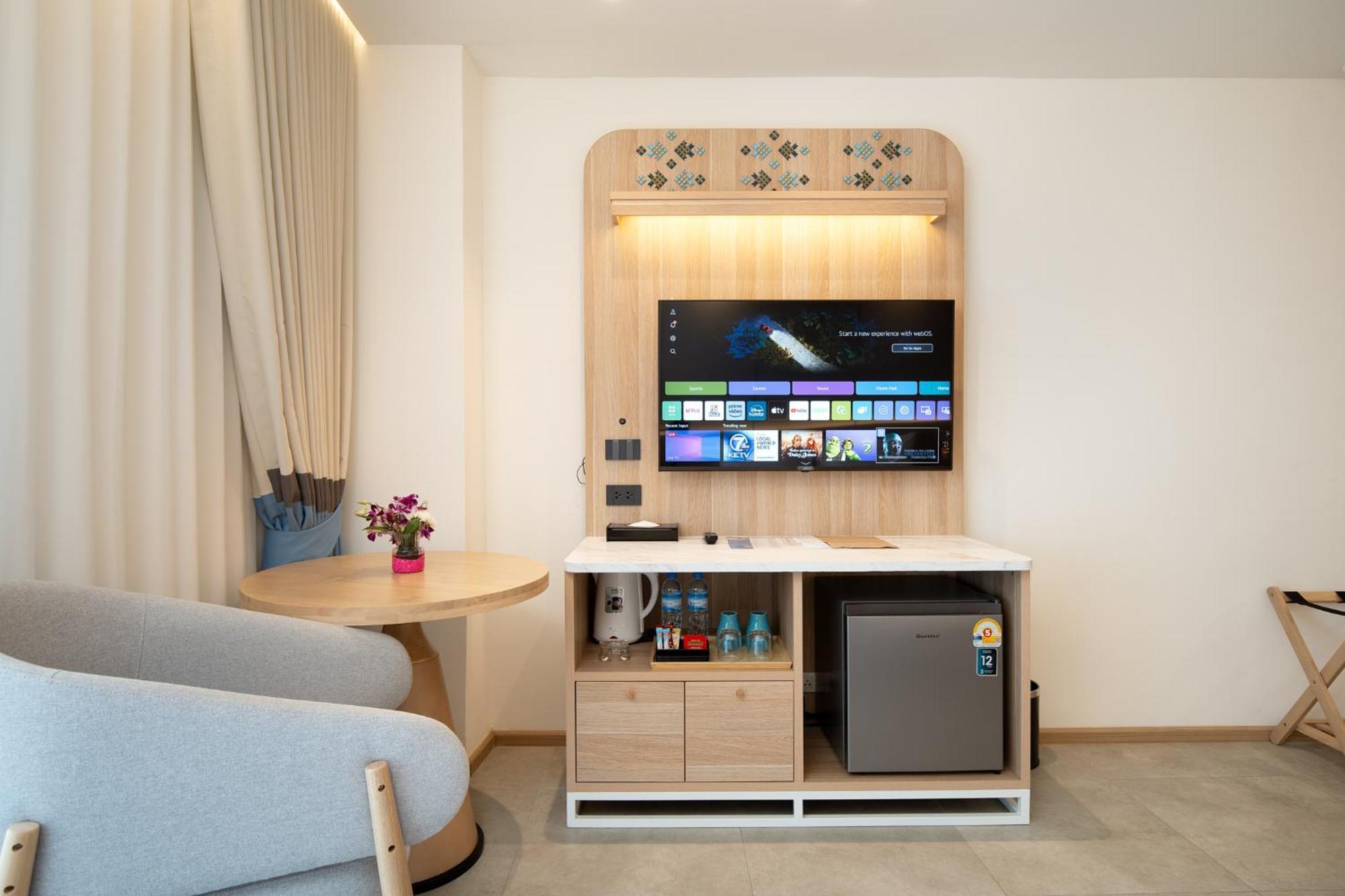 Hotel Thani