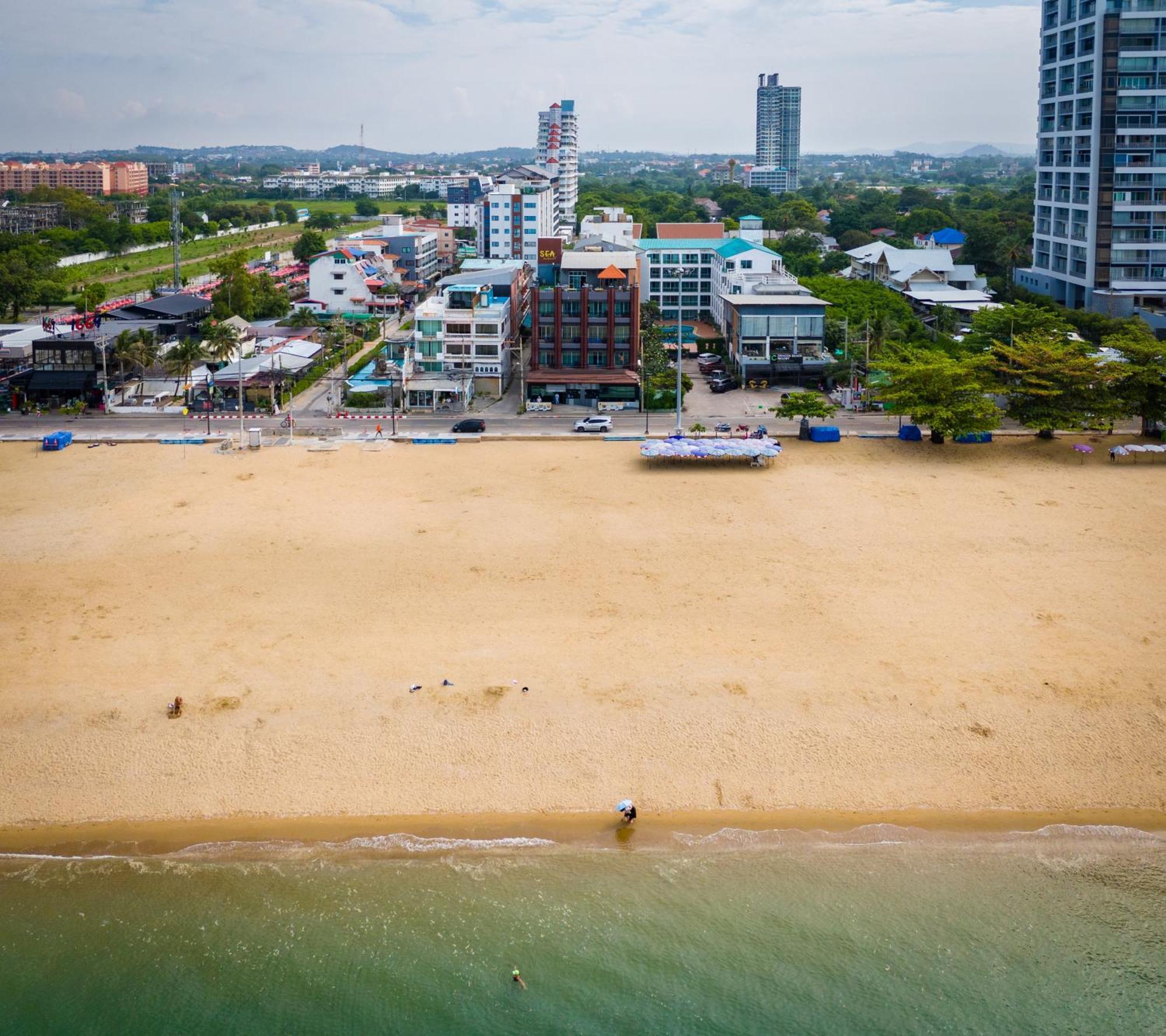 Seaside Pattaya Hotel