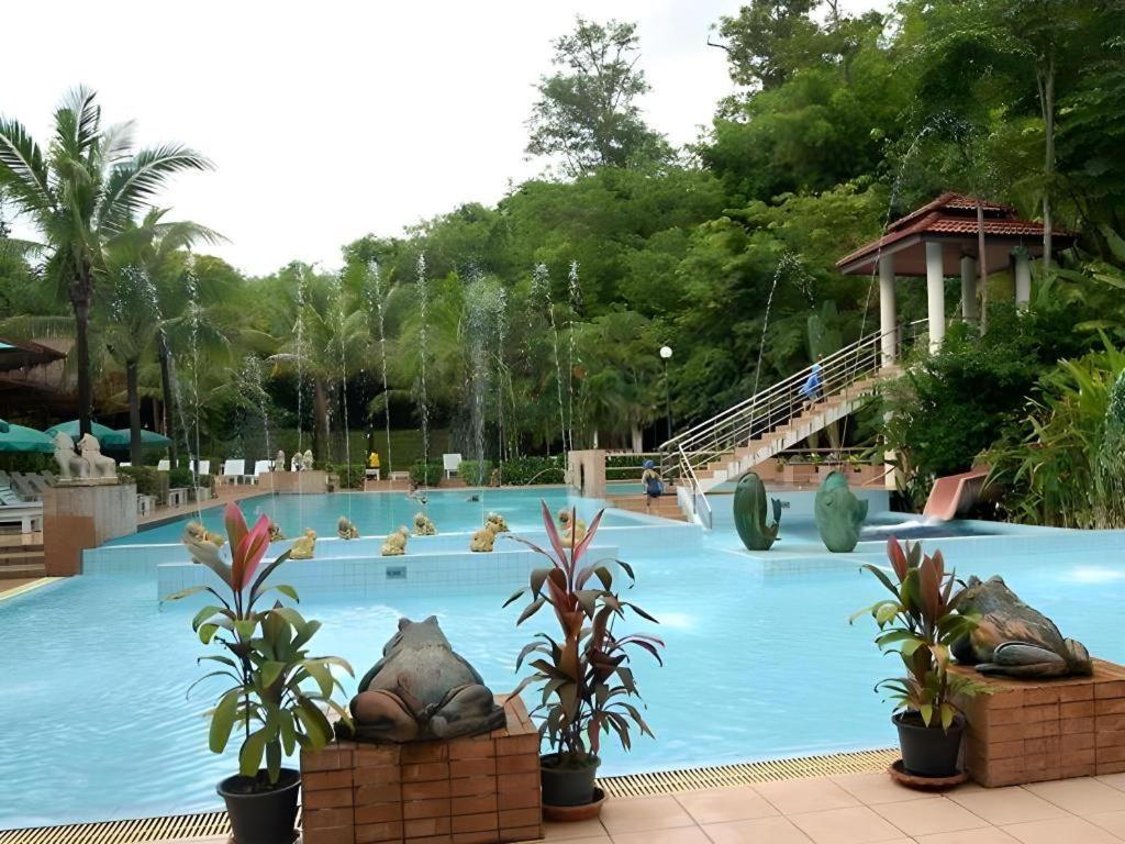 River Kwai Village