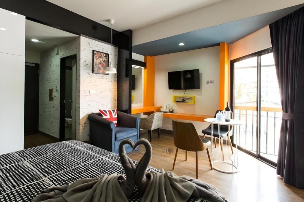 The Loft Seaside Sriracha Hotel Hotel Si Racha