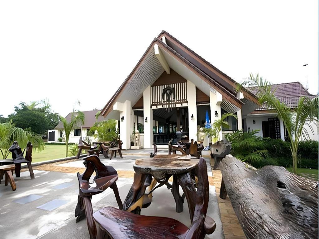 Resort Pang Rujee