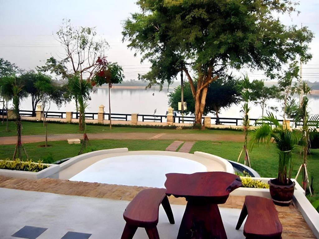 Resort Pang Rujee 3*