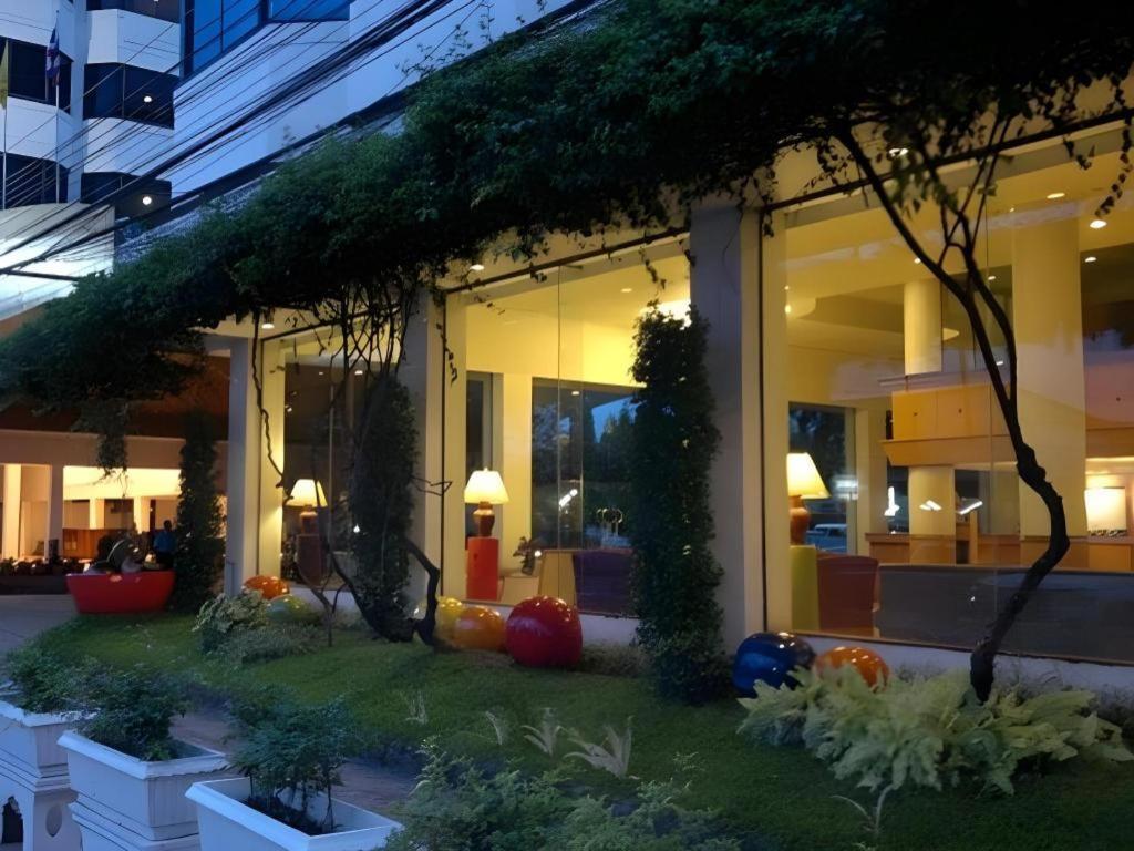 The Majestic Hotel Sakon Nakhon
