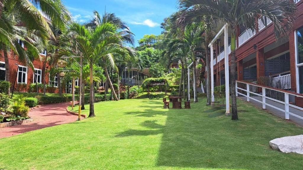 Baan Suan Aou Khai 3*