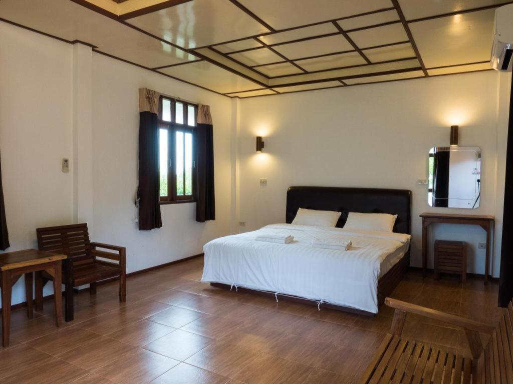 Khao Yai Country Hill 3* Phayayen
