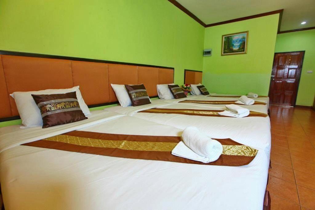 The Pine Resort Pathum Thani