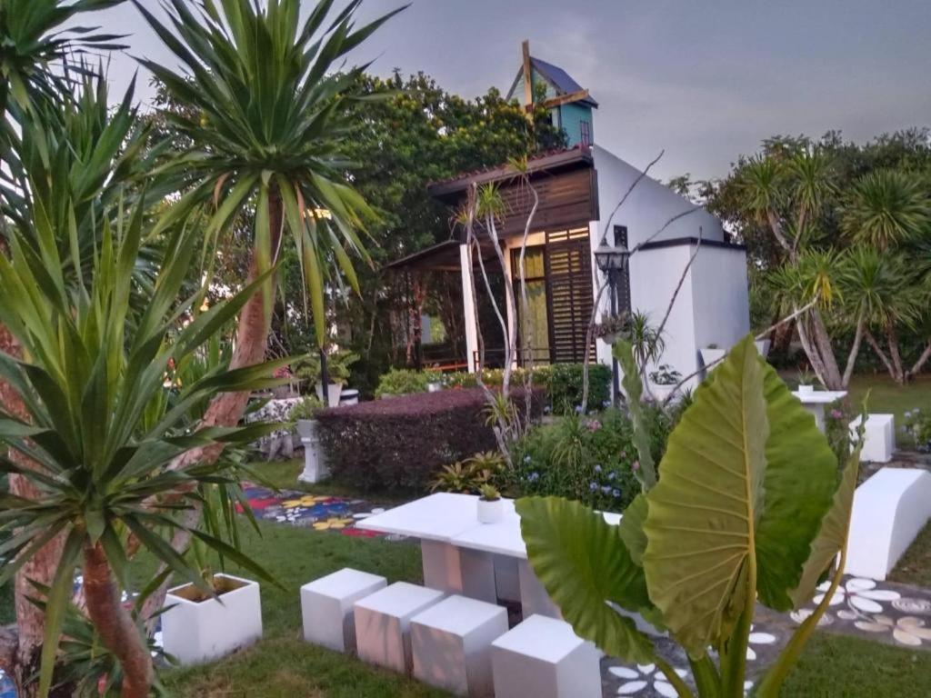 Resort Sweet Garden Home Resort 3*