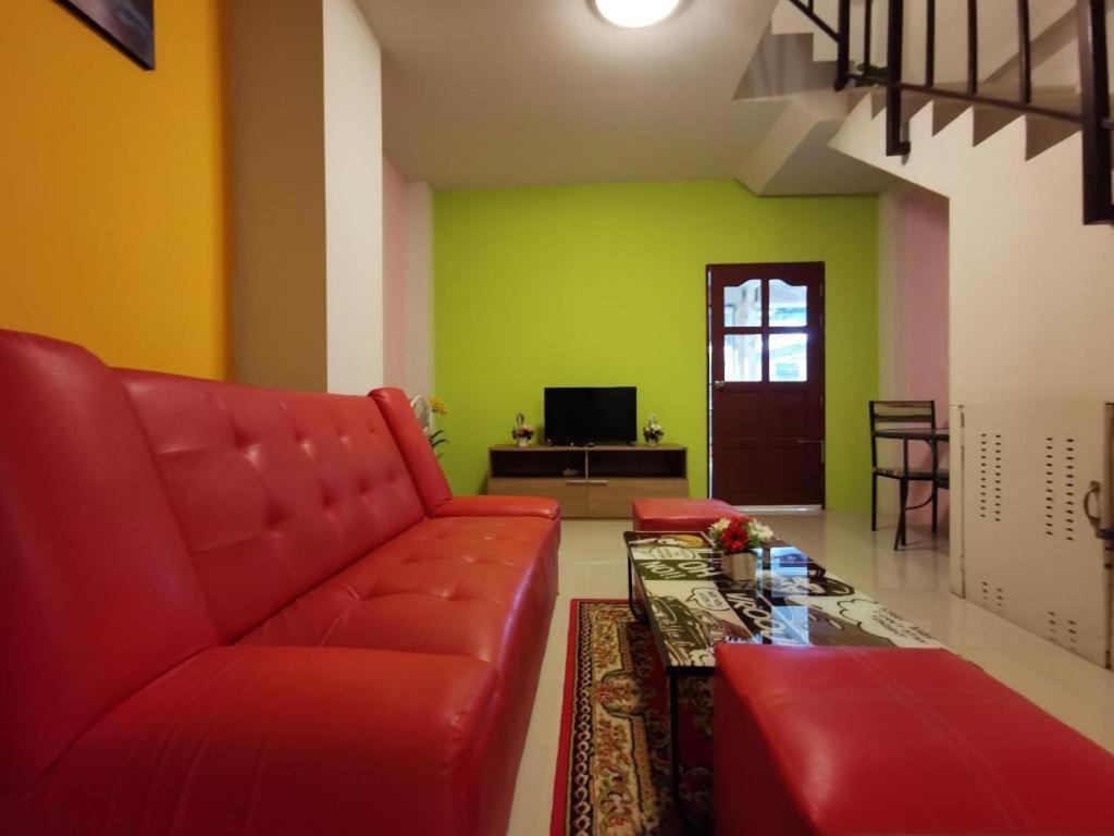 Hostel Tontalay *