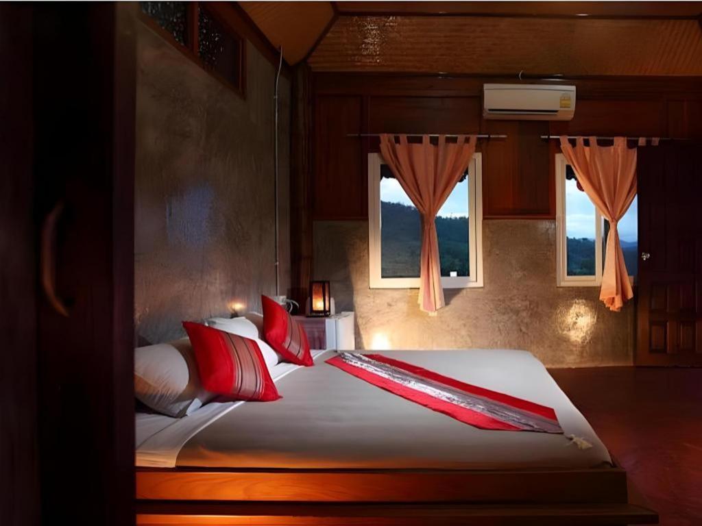 Herntai Resort Ban Mae La Noi