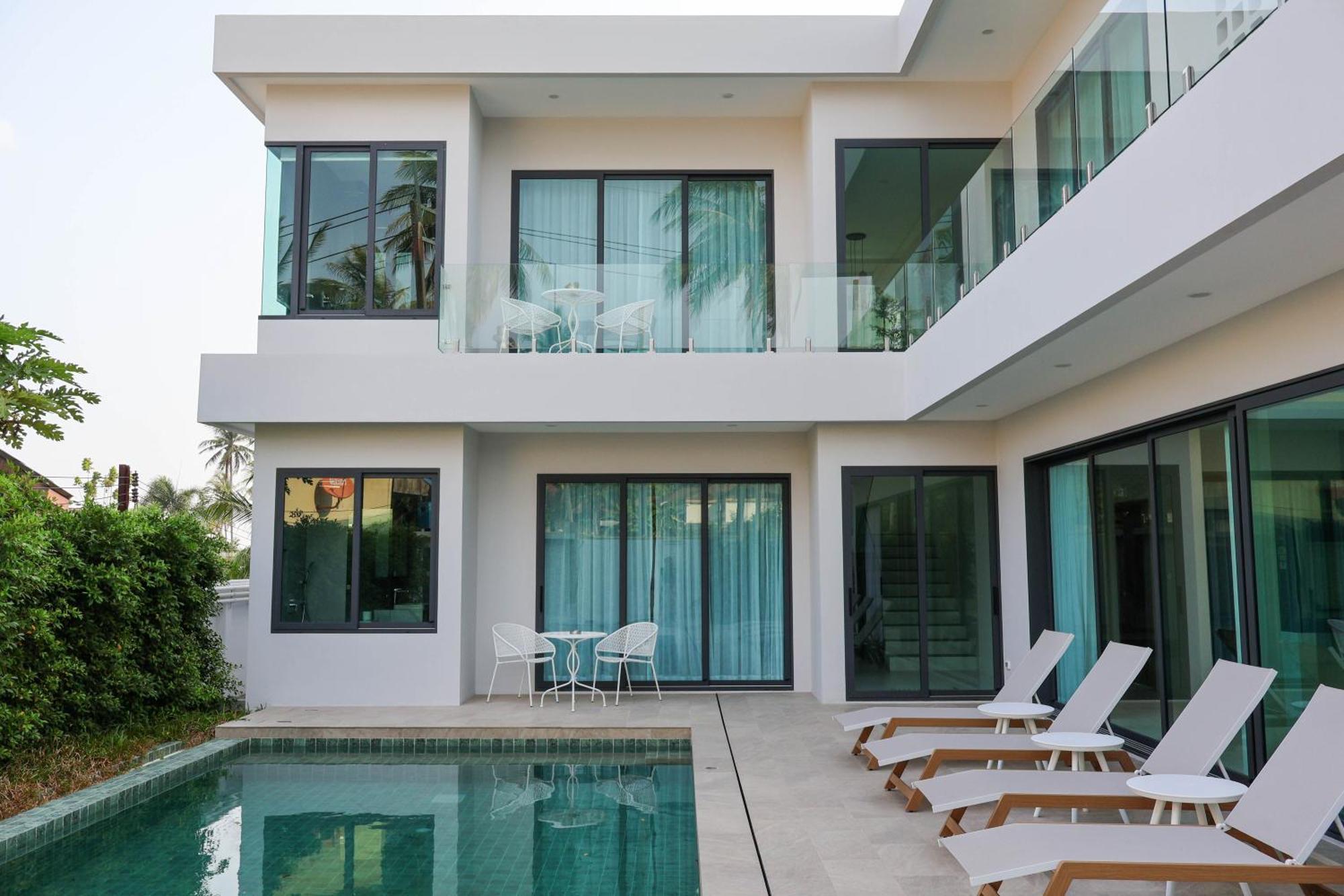 Villa Lavish Duplex Style 4-br Private Pool *