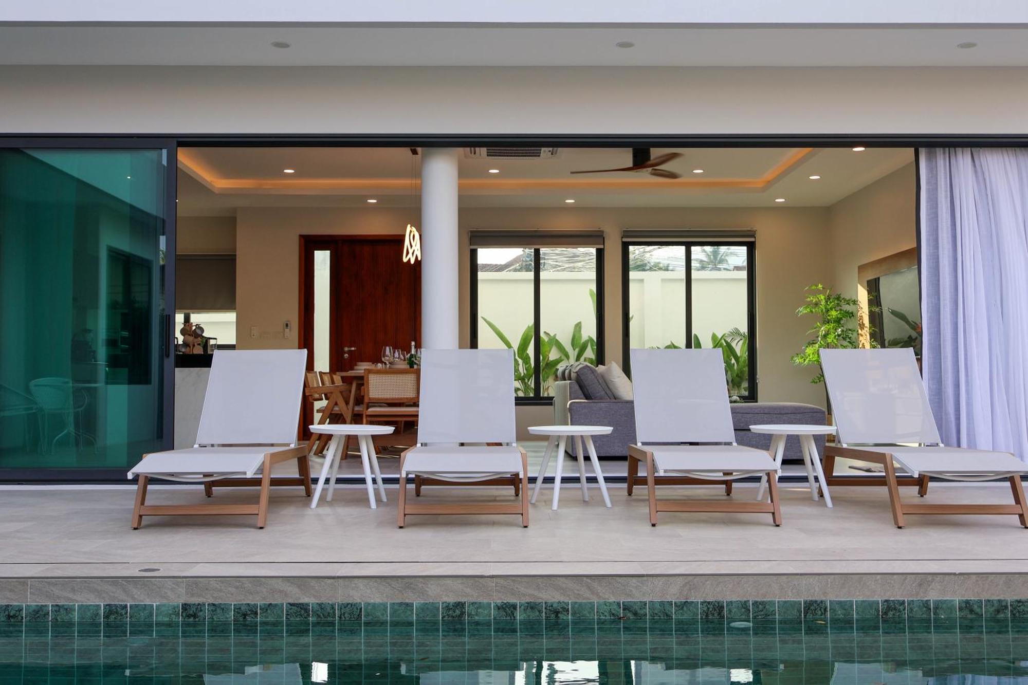 Lavish Duplex Style 4-br Private Pool Villa Rawai