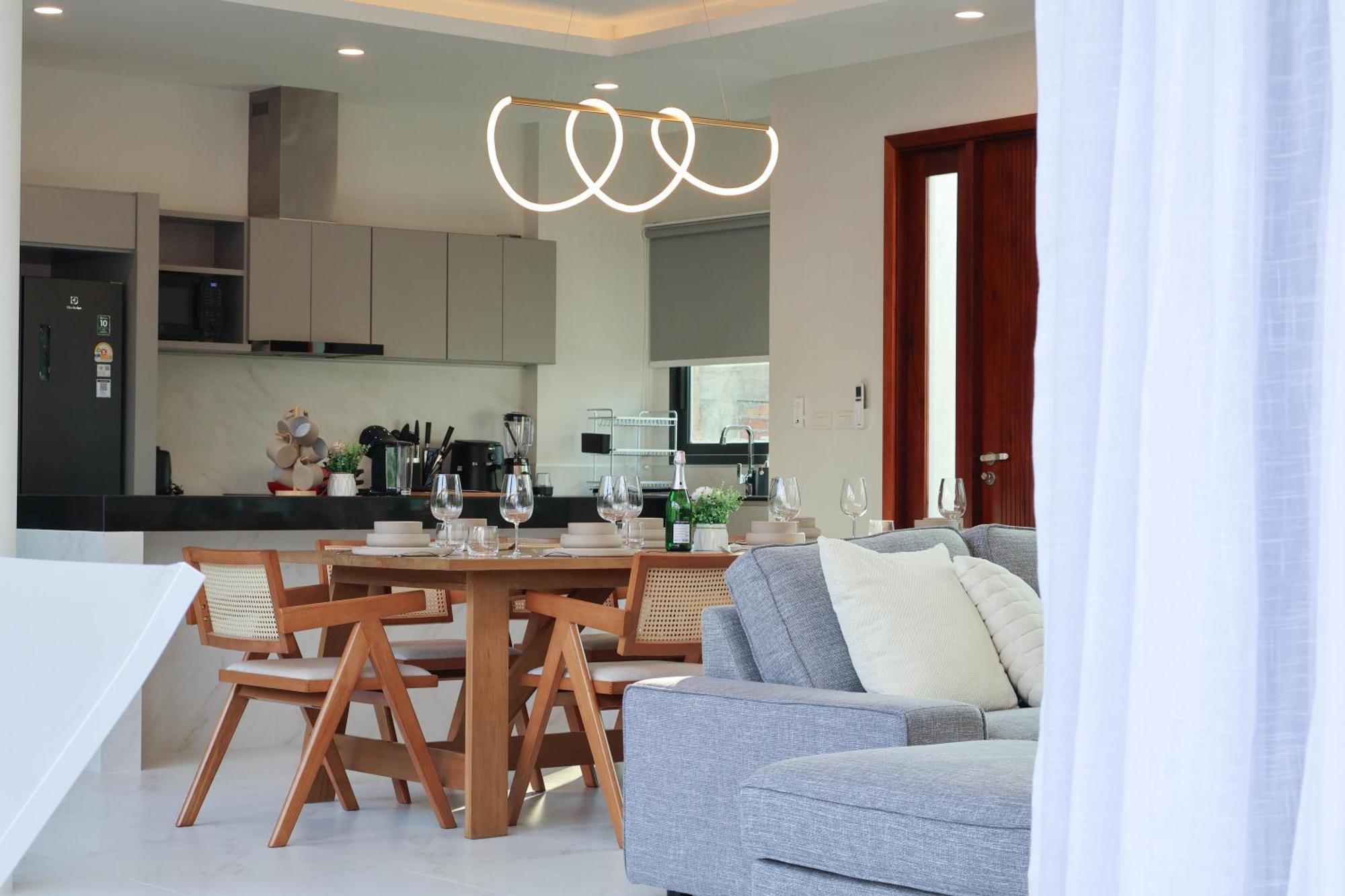 Villa Lavish Duplex Style 4-br Private Pool *