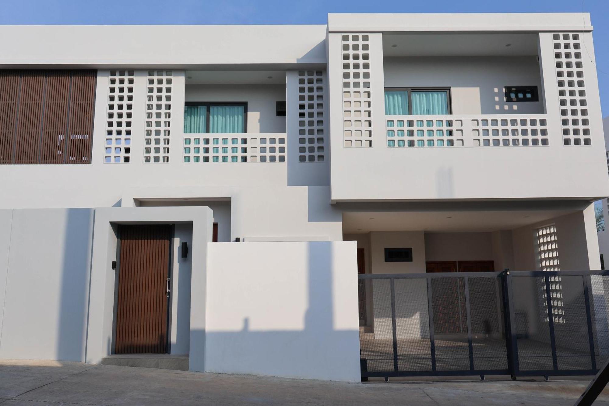 Lavish Duplex Style 4-br Private Pool * Rawai