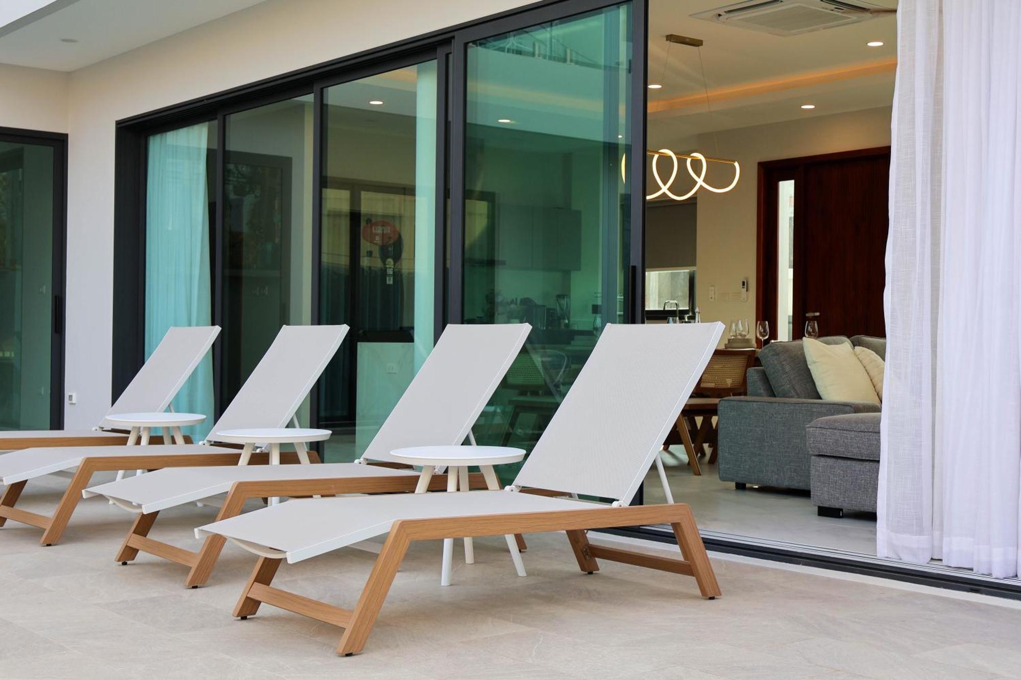 Lavish Duplex Style 4-br Private Pool Villa Rawai