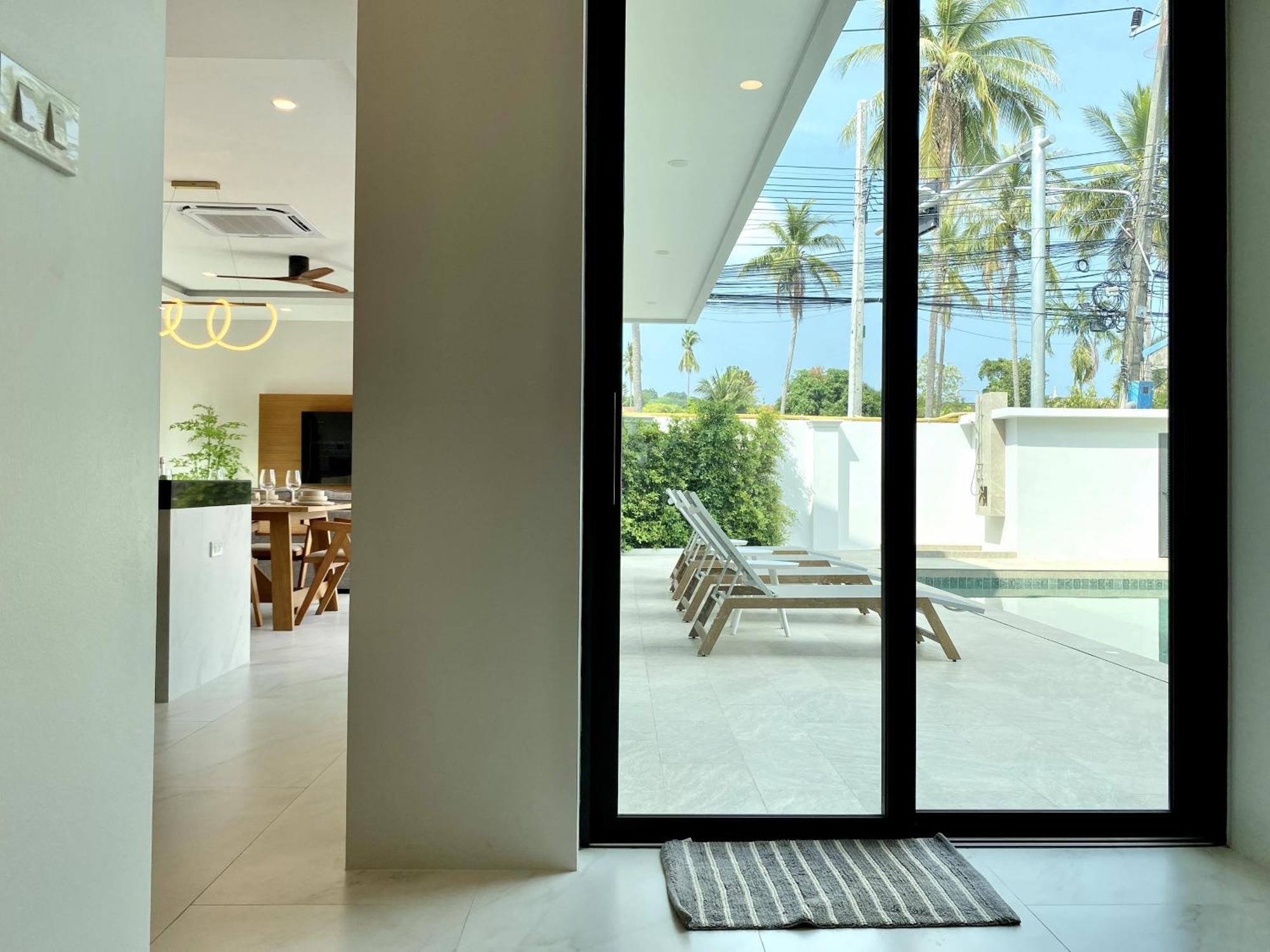 Lavish Duplex Style 4-br Private Pool * Rawai