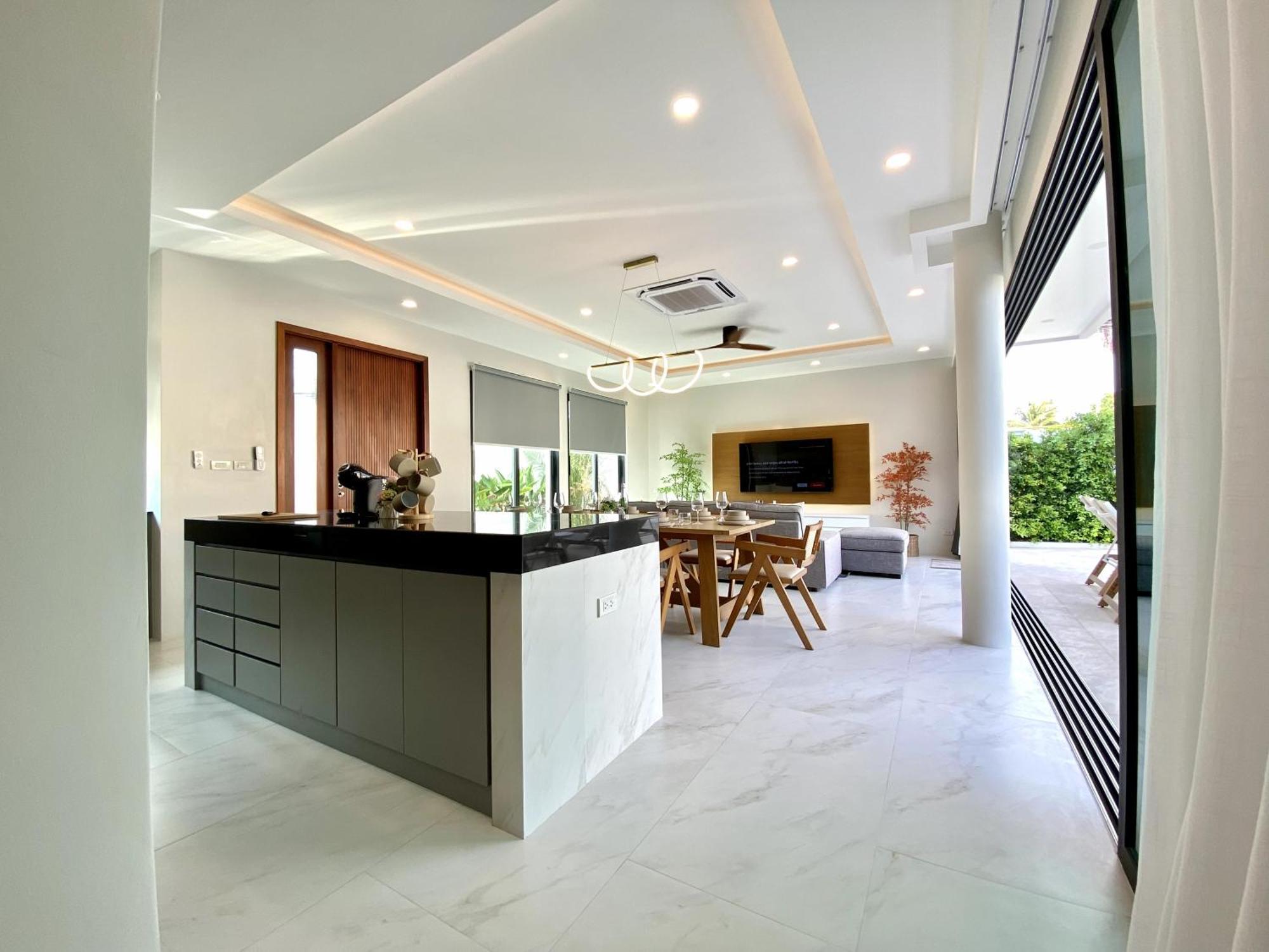 Lavish Duplex Style 4-br Private Pool Villa *
