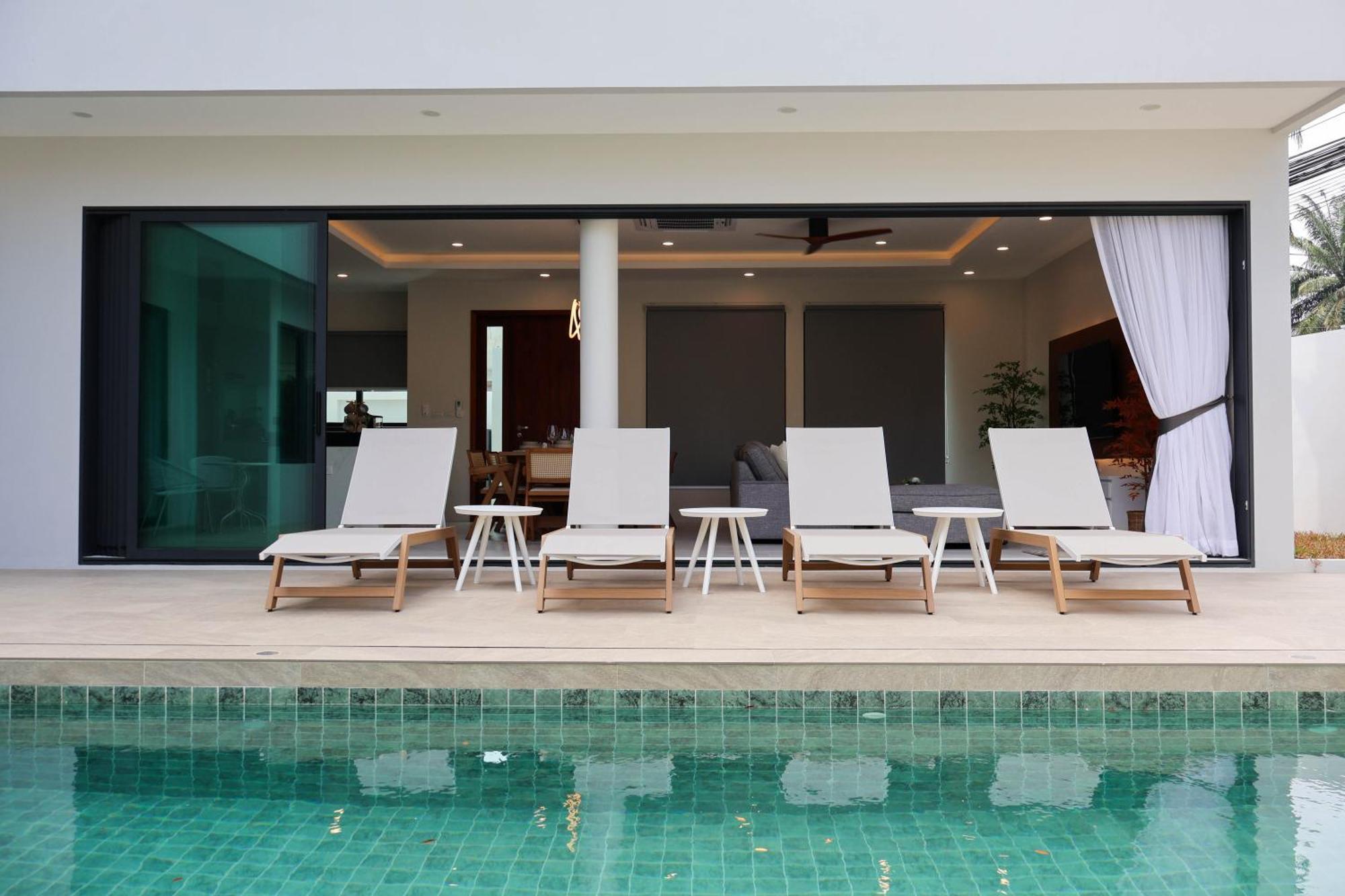 Lavish Duplex Style 4-br Private Pool Villa Rawai