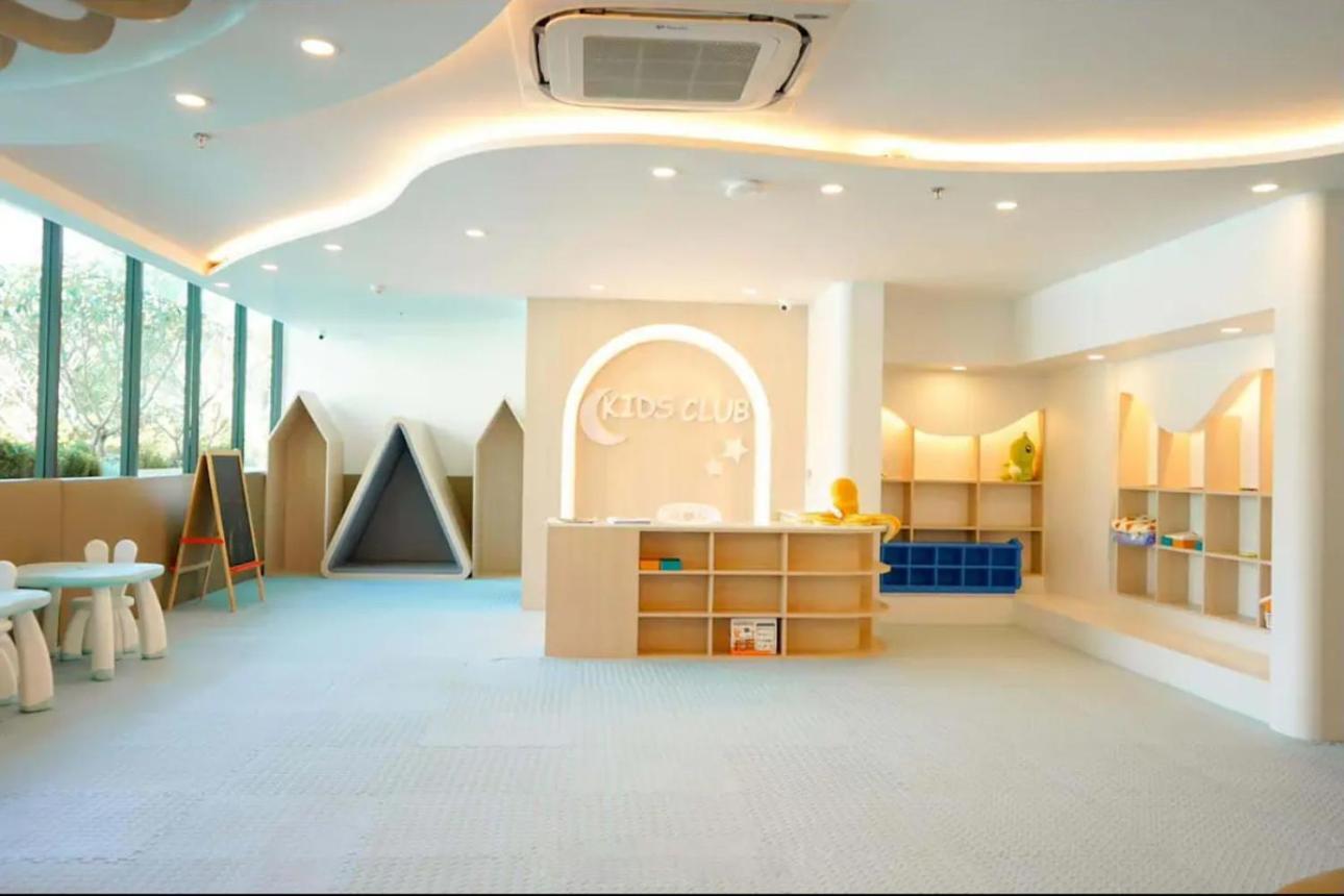 Hotel Lavita Naiharn