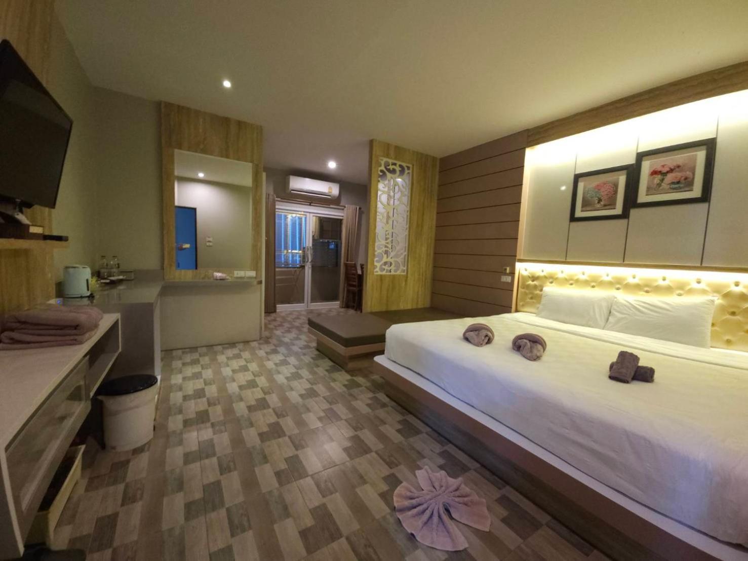 Ricci House 3*