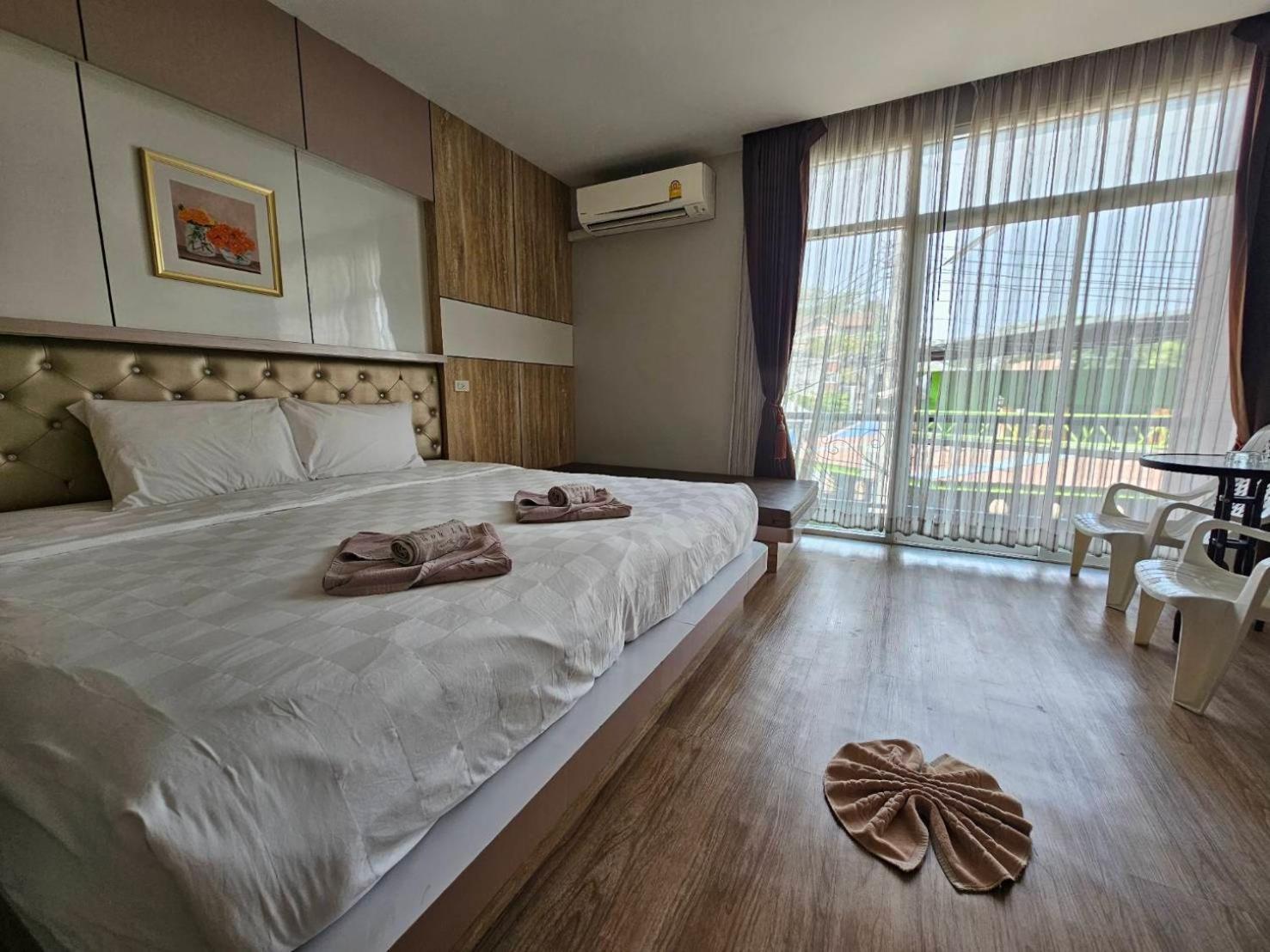 Ricci House 3*