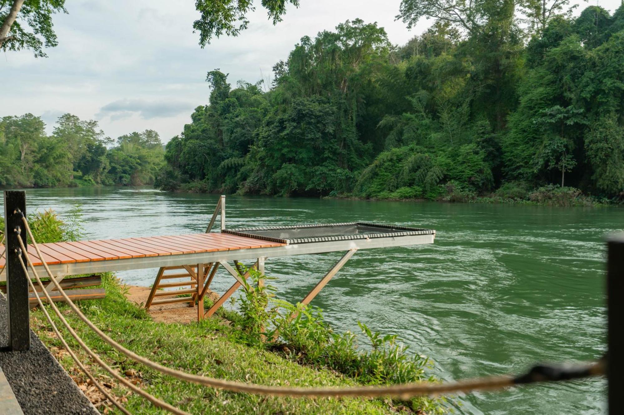 Puprai Tarnnarm 3* Thong Pha Phum