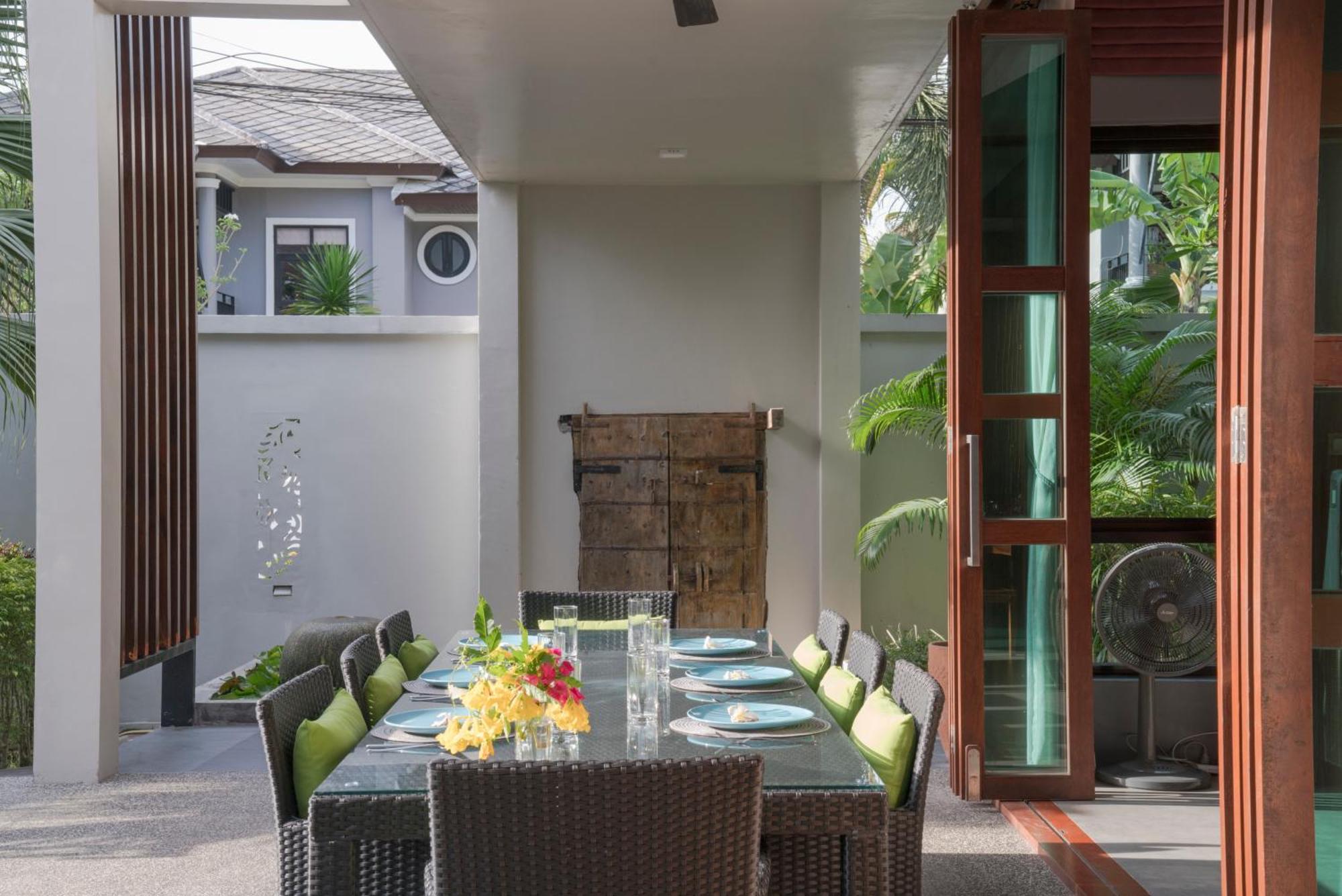 Villa Narintara Private Pool - Free Tuk-tuk Service To The Beach! *