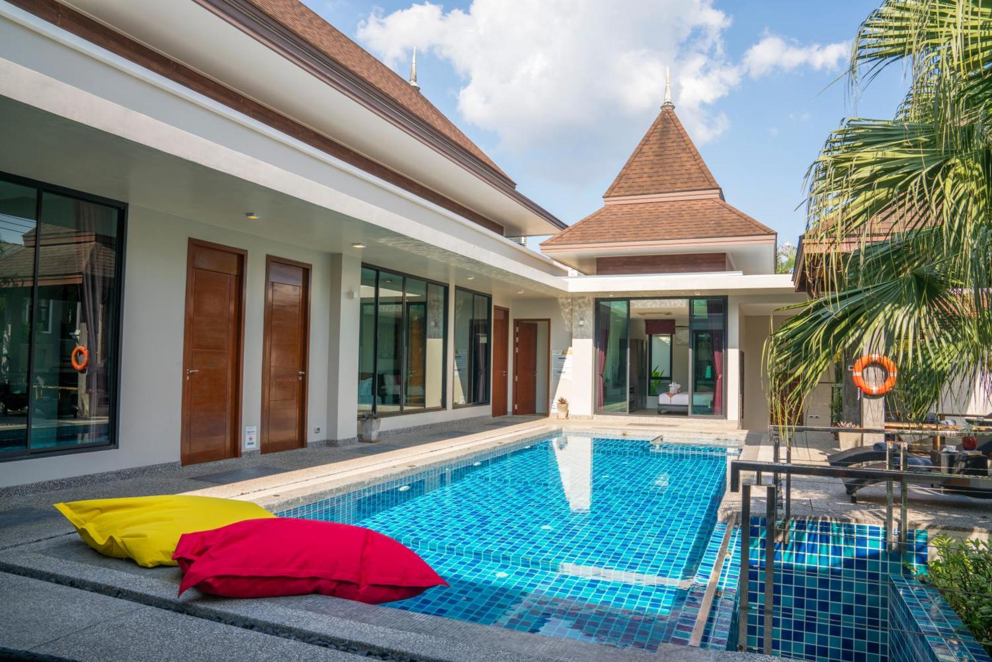 Narintara Private Pool - Free Tuk-tuk Service To The Beach!