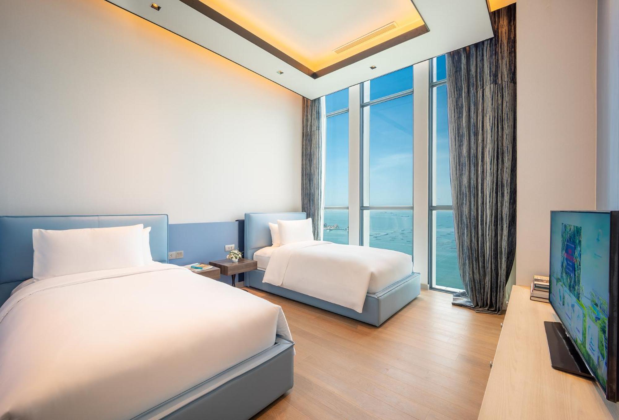 Hotel S Sriracha &
