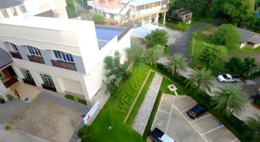 Hotel Royal Hill Satun 4*