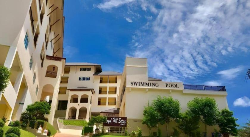 Hotel Royal Hill Satun 4*