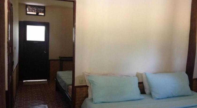 Baan Mai Kon Muang Hotel 2*