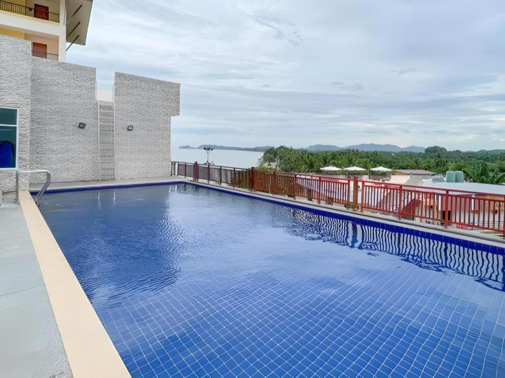 Royal Hill Satun Langu