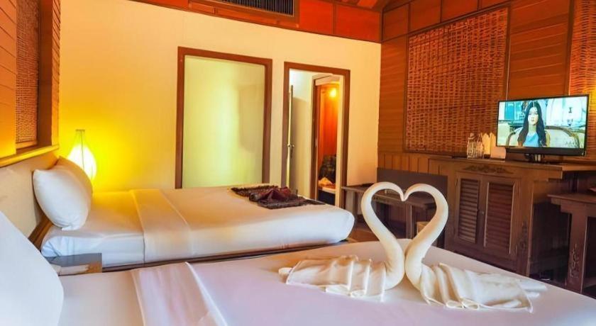 Hotel River Kwai Village 4*
