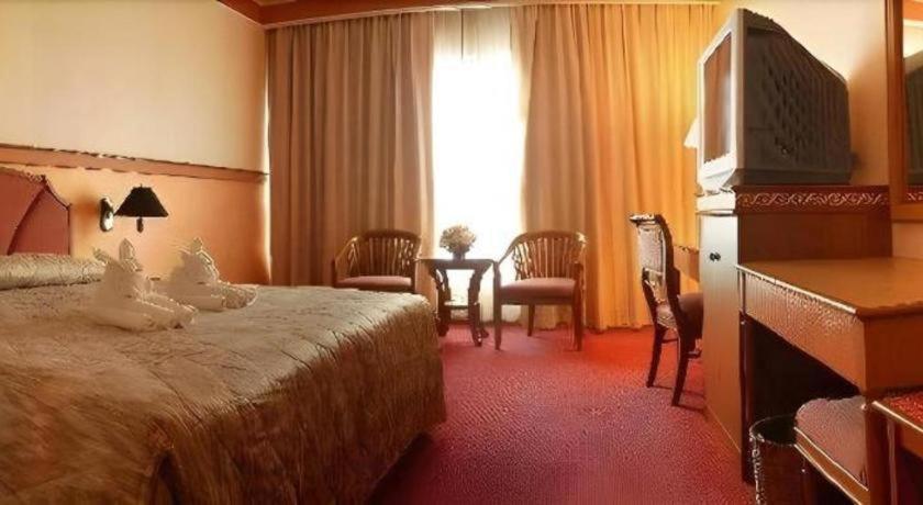 Hotel Sakura