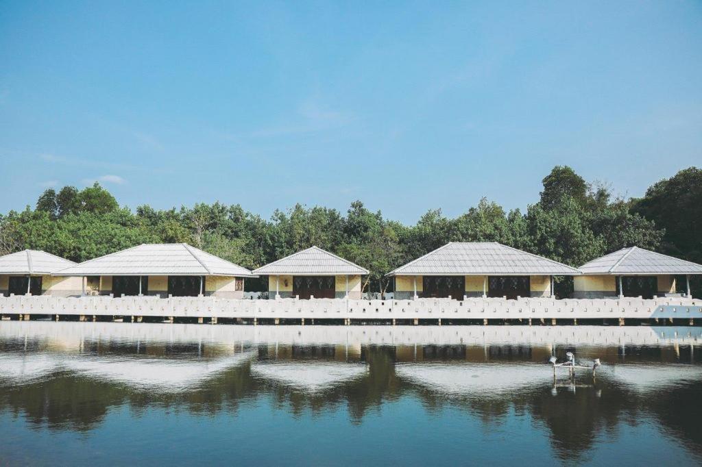 Resort Anavilla Tangke Khanom