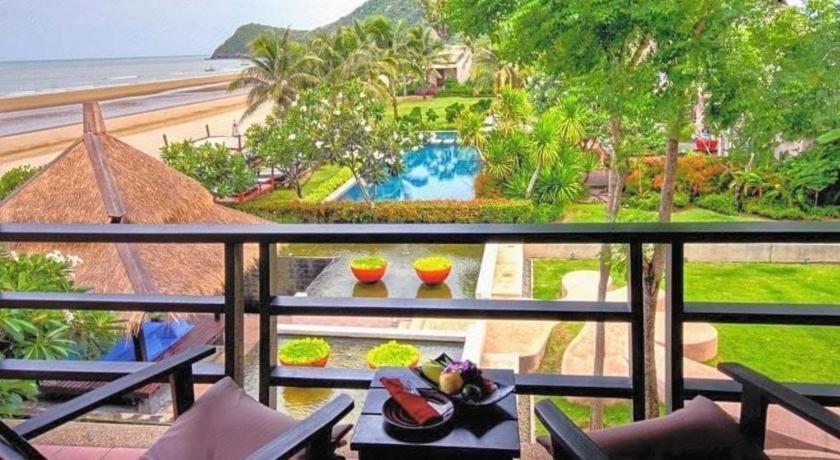 Purimuntra And Resort Pran Buri