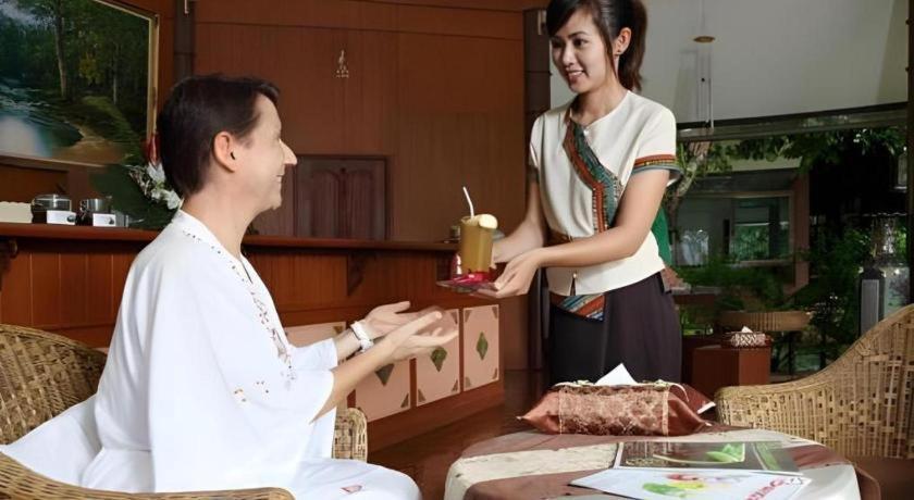 Tao Garden Health & 3* Chiang Mai