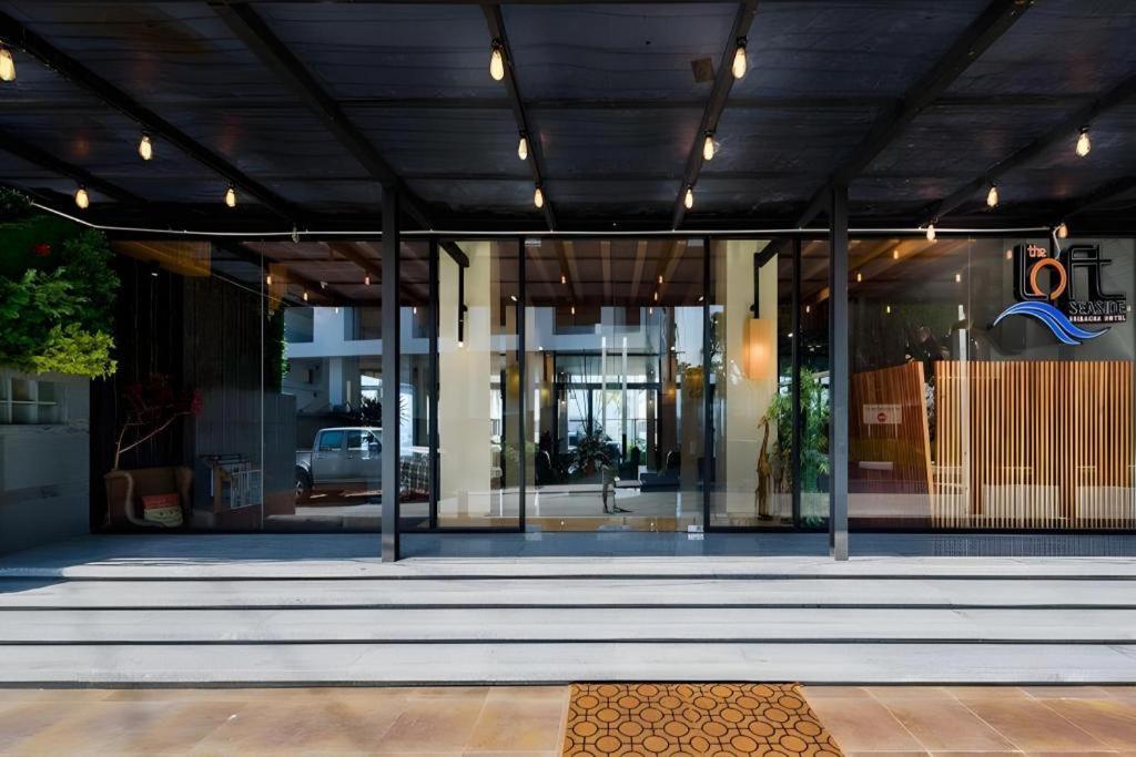 The Loft Seaside Sriracha Hotel 3* Si Racha
