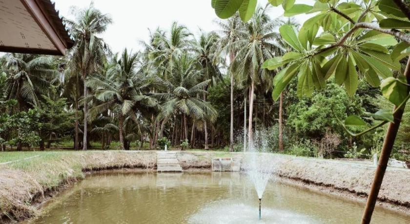 Resort Ruennamyen Amphawa 3*