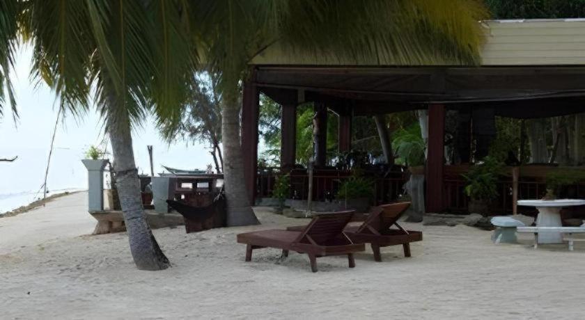 Phangan Rainbow Resort 2*