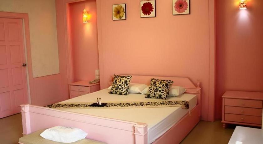 Resort The Great & Ban Khlong Thai Muang