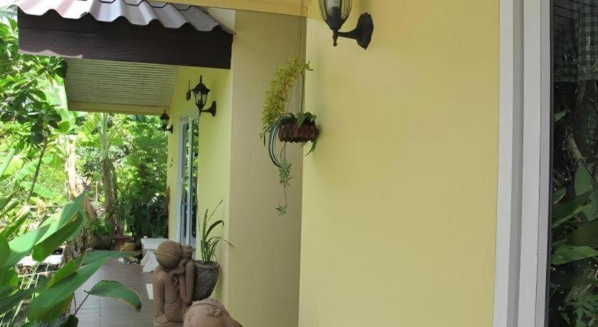 Resort Baan Suan Phidchamika