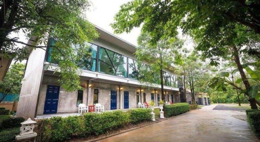 The Forest 3* Nakhon Nayok